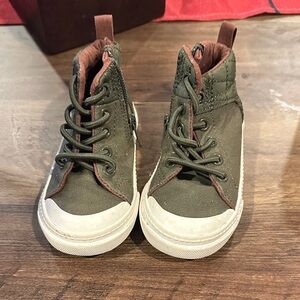 Old Navy Kids Olive High-Top Sneakers